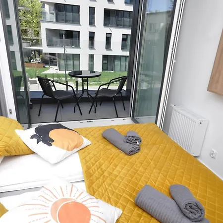 Mysliwska Solar Garden Premium Wawelofts - Free Garage Apartment