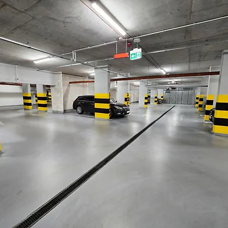 Mysliwska Solar Garden Premium Wawelofts - Free Garage Krakow